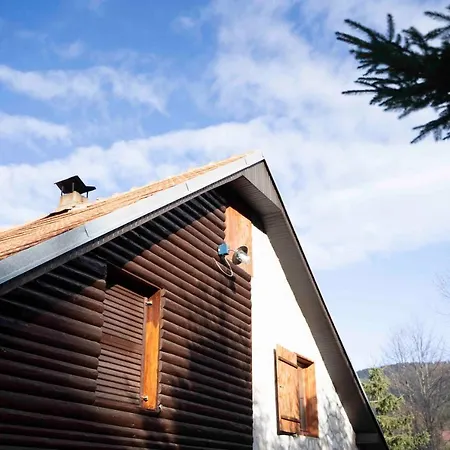 Luka-lena Lejlighed *