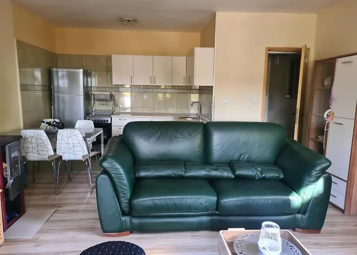 Luka-lena Lägenhet *