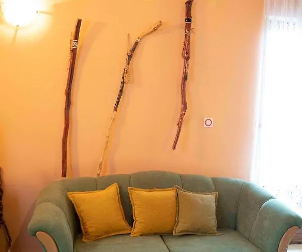 Luka-lena Lägenhet *